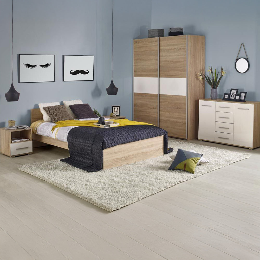 Dreamy Eyes Bedroom