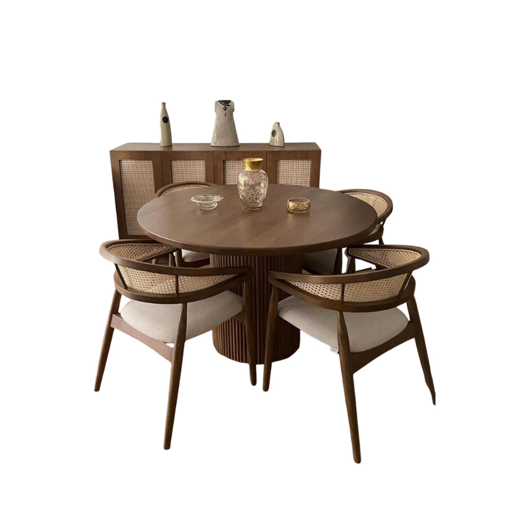 Gather Circle Dining Room